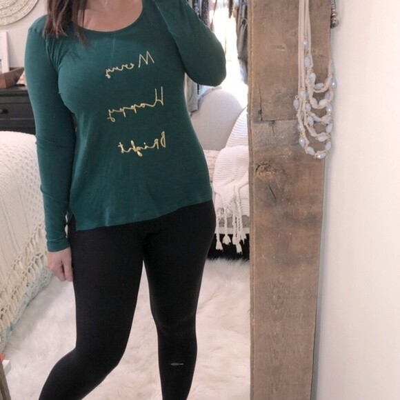 Loft outlet green & gold Christmas top size small - Picture 1 of 4